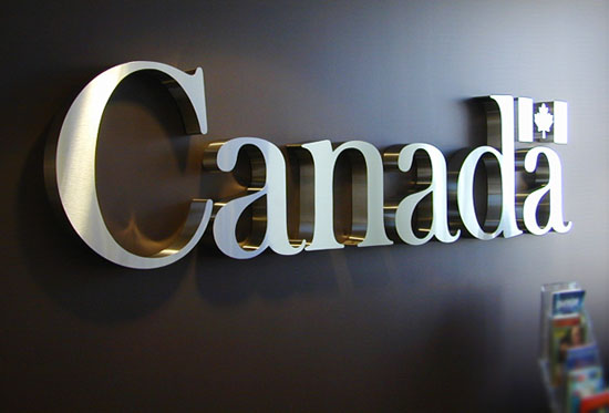 Bảng hiệu quảng c&aacute;o tại An Giang - Biển hiệu mica c&ocirc;ng ty An Giang